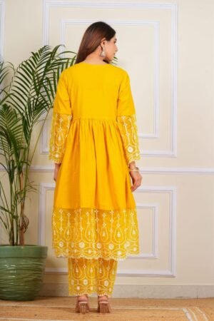 New straight A line kurta set with